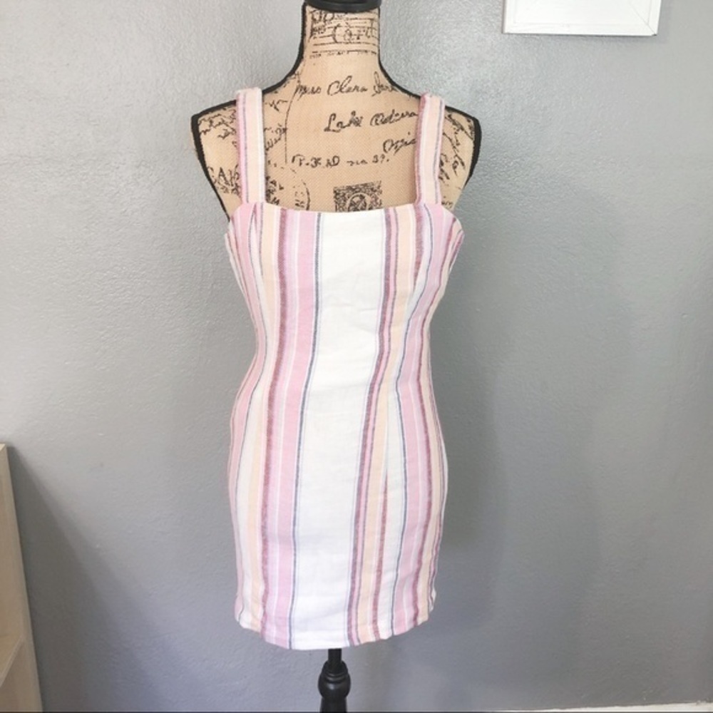 ✨ 𝗡𝗲𝘄 ✨ Strip Mini 90s dress - Picture 4 of 10